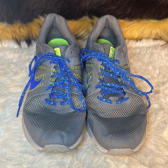 Nike shoes, 10.5 (6019) - Picture 1 of 7